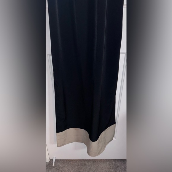 The Limited, Black and Beige Maxi Dress, ties around neck, 21 inch side splits S - Picture 15 of 16